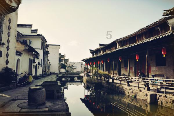 拥堵的停车场
